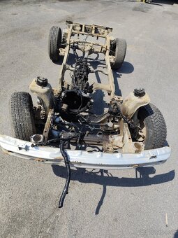 Suzuki Grand Vitara šasy - 3