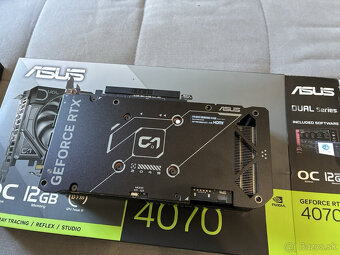 ASUS DUAL GeForce RTX 4070 O12G - 3