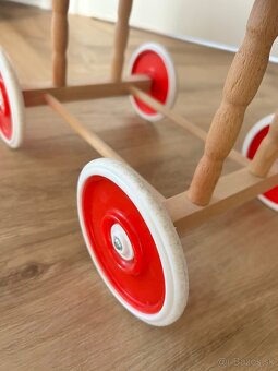 Predám prútený kočík pre bábiky - 3