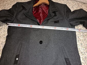 Na predaj pánsky kabat - 3