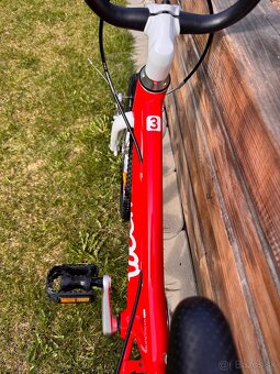 Woom 3 červený - 3