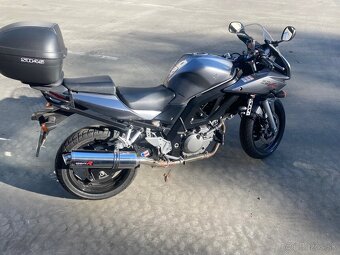 Suzuki SV650 - 3