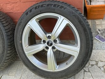 Elektróny Audi Etron R20 ET38 - 3