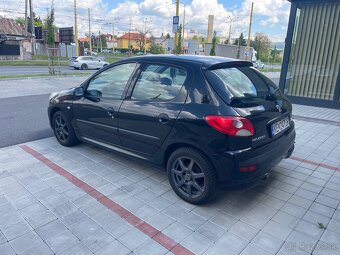 Peugeot 206+ 1.4HDi r.v. 10/2011 - 3