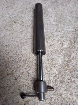 Hydraulický piest - 3