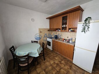 Prenájom 3-izbového bytu ideálneho pre rodinu s deťmi – Pieš - 3