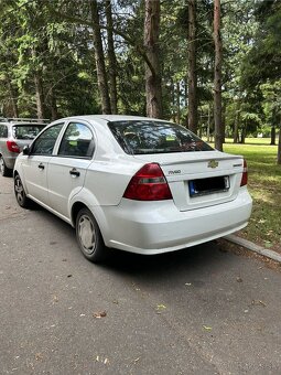 predám chevrolet aveo r.2008 - 3