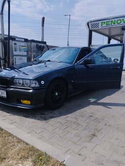 BMW E36 318i - 3