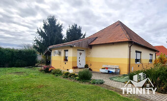 Výhradne - Na predaj tehlový 4-izbový rodinný dom v obci Kom - 3