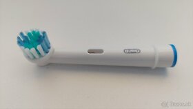 náhradná hlavica na elektrickú zubnú kefku Braun Oral-B - 3