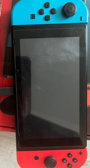 Nintendo SWITCH - 3