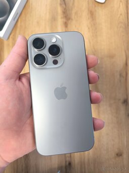 iPhone 15 Pro 128GB Natural Titanium - 3