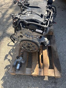 Motor bmw 30d - 3
