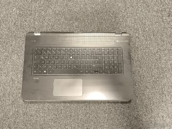 Horny a spodny kryt nb hp pavilion 17f - 3