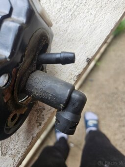 Plynový pedal - 3
