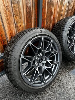 Zimná Sada kolies ford mustang 2025 s650 255/40 R19 100V - 3