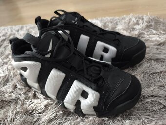 Nike AIR MORE UPTEMPO LOW - 3