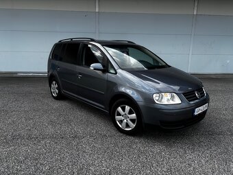 Volkswagen Touran 2.0 TDI 103kw 2005 5 miestne - 3