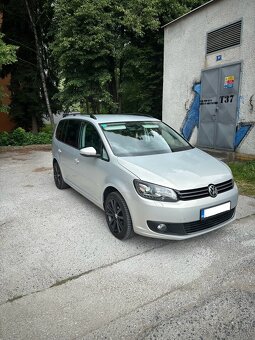 VW Touran 1.6 77 kW webasto - 3