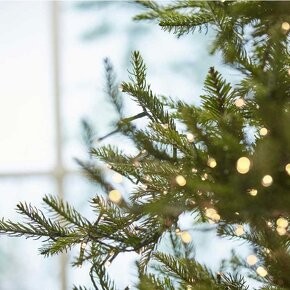 Exkluzívny vianočný stromček 210cm s 4000LED - 3