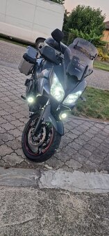 Suzuki DL 650 Vstrom ABS - 3