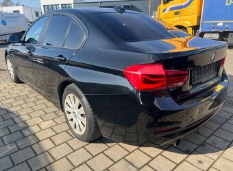 BMW 318i Advantage (F30) - 3