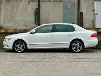 Škoda Superb sedan 2.0TDI 125kw DSG Common rail Nová STK - 3