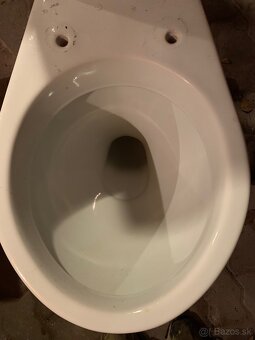 Darujem WC kombi - 3