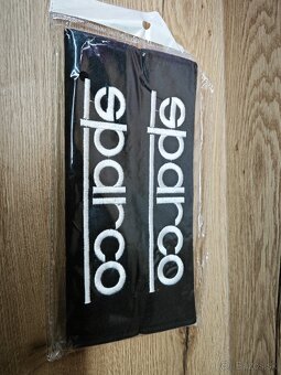 Nové návleky na bezpečnostné pásy do auta - rôzne značky - 3