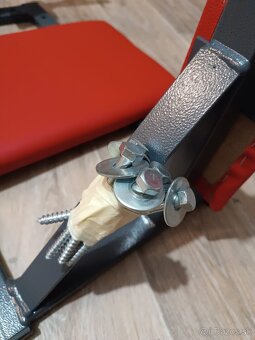 Bradlá na stenu - 3