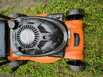 Motorová kosačka - 3