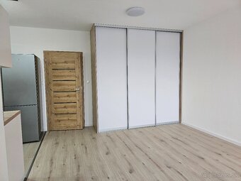 Prenájom 1,5-izbového bytu - 3