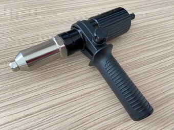 Profesionálny celokovový nitovací adaptér pre trhacie nity - 3