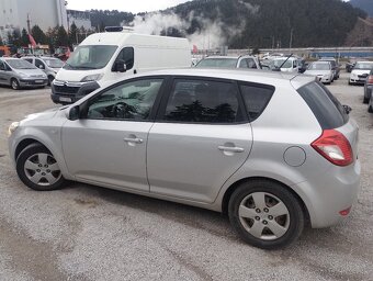 Kia Cee´d 1.4 CVVT L - 3