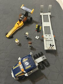 LEGO City Great Vehicles Dragster Transporter 60151 - 3