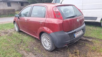 Fiat Grande Punto 1.2 benzin manual rok 2008 - 3
