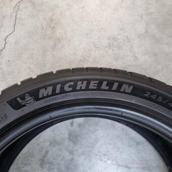 Letné pneumatiky 245/40 R18 MICHELIN DOT0322 - 3