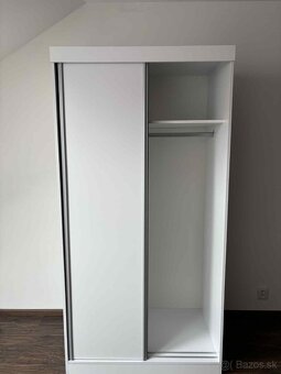 Moderná biela skriňa s posuvnými dverami (200x100x60 cm) - 3