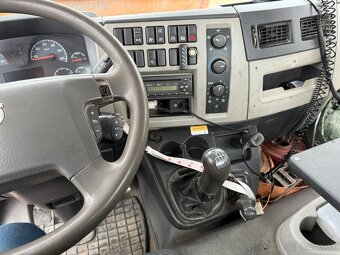 Predám Volvo FL 240, trojstranný sklápač, nosnosť 16 ton - 3