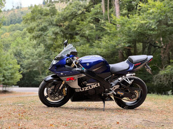 Suzuki GSX-R 750 K4 - 3