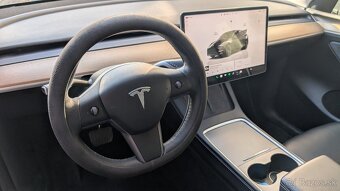 Tesla Model Y 2022 Long Range 82kWh AWD Enhanced Autopilot - 3
