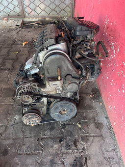 Motor 1,4 66KW Honda Civic D14Z6 kompletní motor - 3