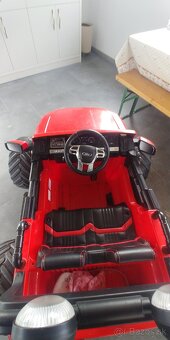 Detské elektrické autíčko - 3