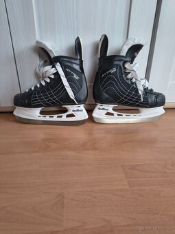 Hokejové korčule - 3