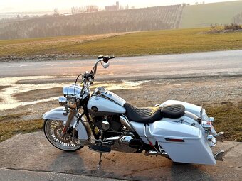 Harley Davidson Road King Classic - 3