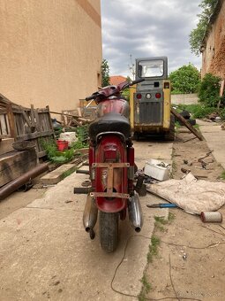 Jawa 250 - 3
