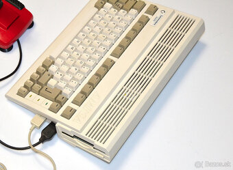 Commodore Amiga 600 - 3