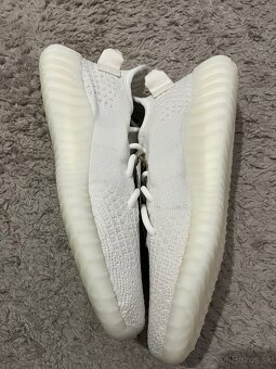 Yeezy Boost 350 V2 - 3