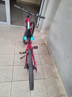 Predám detský bicykel 24kola Cube disc dievčenský - 3