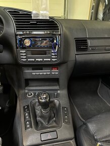 Rádio LG LCS500UR - 3